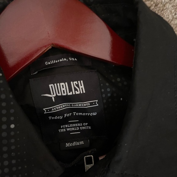 Men’s Size Medium Light Publish Jacket. - Picture 4 of 4